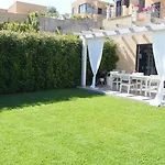 Giutitta Villa *